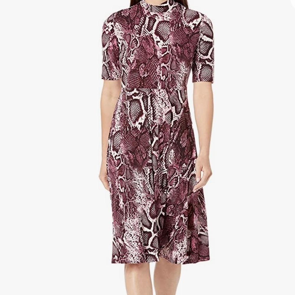 Snake print fitted dress